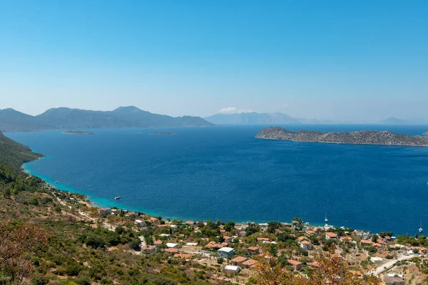 Bozburun, Marmaris Mugla / Türkiye - 26 Ağustos 2018. Sogut Koyu Köyünden bir manzara 