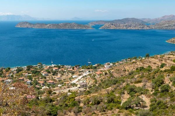 Bozburun, Marmaris Mugla / Türkiye - 26 Ağustos 2018. Sogut Koyu Köyünden bir manzara 