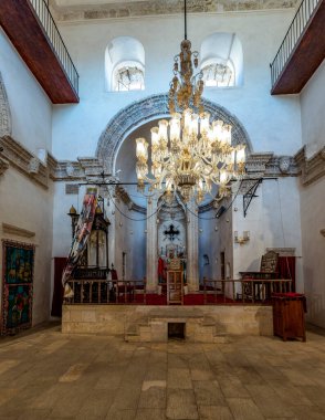 Mardin 'deki Deyruzzaferan Manastırı 5. yüzyılda yapılmış ve Suriye' nin önemli merkezlerinden biridir..