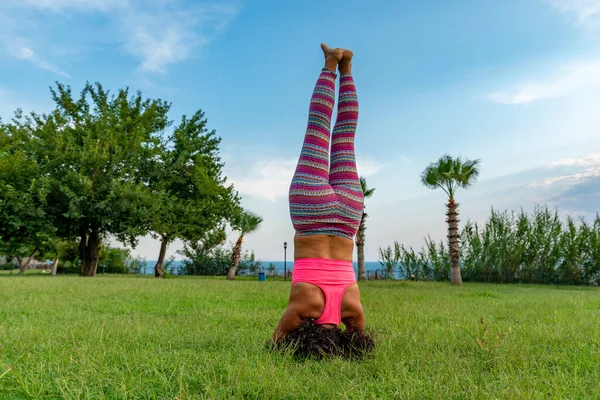 Muratpasa Antalya Turkey September 2019 Yoga Serenity Antalya Falez Park — Stock Photo, Image