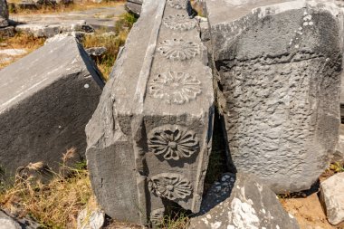 Aydın - Türkiye. Haziran 03, Priene Antik Şehir Harabeleri. Soke, Aydın - Türkiye. Priene, Türkiye 'nin batısında Miletus' un hemen kuzeyinde yer alan antik bir Yunan kentidir. Eski bir Yunan kutsal şehriydi.