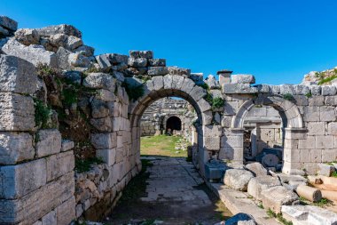 Kas, Antalya - Türkiye. 30 Ocak 2018. Antalya, Kas 'taki antik şehir Xanthos - Letoon (Xantos, Xhantos, Xanths) - Türkiye. 