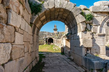 Kas, Antalya - Türkiye. 30 Ocak 2018. Antalya, Kas 'taki antik şehir Xanthos - Letoon (Xantos, Xhantos, Xanths) - Türkiye. 