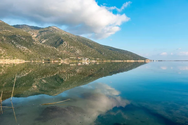 Demre, Antalya - Türkiye. Demre, Antalya 'daki Beymelek Balıkhavuzu - Türkiye. 