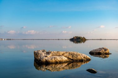 Demre, Antalya - Türkiye. Demre, Antalya 'daki Beymelek Balıkhavuzu - Türkiye. 
