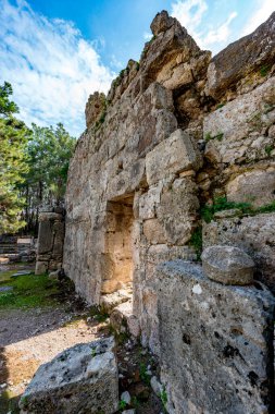 Kemer, Antalya - Türkiye. 19 Şubat 2018. Tekirova Kemer, Antalya 'daki Antik Phaselis Şehri. 7. M.Ö. yüzyıl, Phaselis aynı zamanda antik bir liman şehridir.. 
