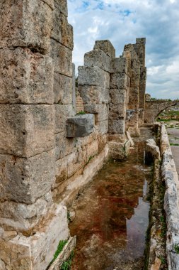 Antalya, hindi. 20 Şubat 2018. Perge Antik Kenti, Antalya - Türkiye. Antalya 'nın 19 km doğusunda yer alan Perge, antik Pamphylia' nın en önemli şehirlerinden biriydi..