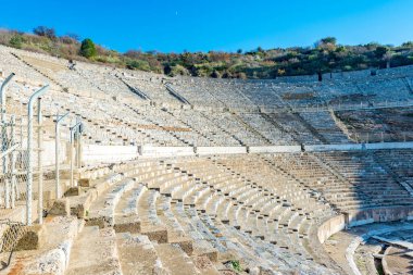 Selçuk, İzmir - Türkiye. 25 Aralık 2017. Celsus Kütüphanesi. İzmir 'in Selcuk kentindeki Antik Efes Kenti - Türkiye