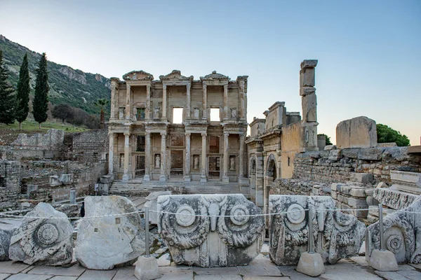 Selcuk Izmir Turquía Diciembre 2017 Biblioteca Celsus Antigua Ciudad Éfeso — Foto de Stock