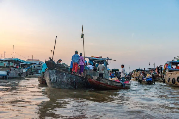 Diciembre 2015 Puede Tha Vietnam Mercado Saqueo Río Mekong Cerca — Foto de Stock