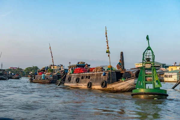 Πλωτή Αγορά Στον Ποταμό Mekong Κοντά Στην Πόλη Του Can — Φωτογραφία Αρχείου