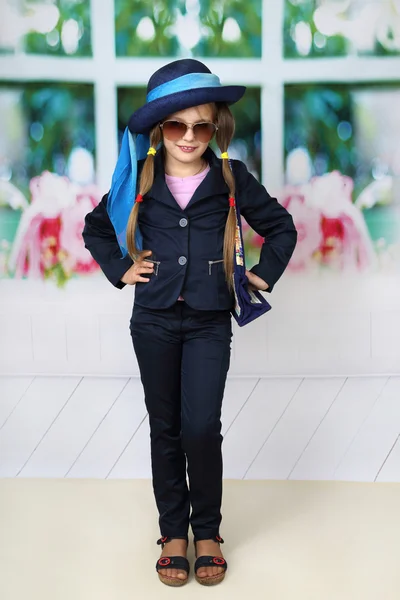 Young girl in fashionable clothes — Stock Photo, Image