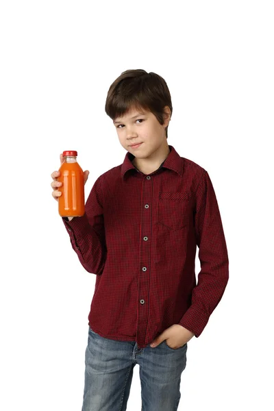 Chłopiec z butelki soku — Zdjęcie stockowe