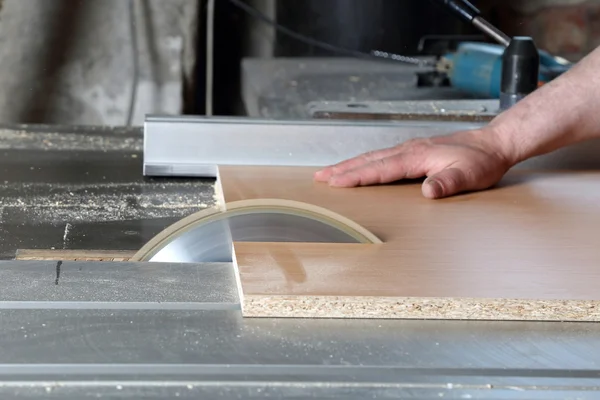 Rotating saw blade — Stock Photo, Image