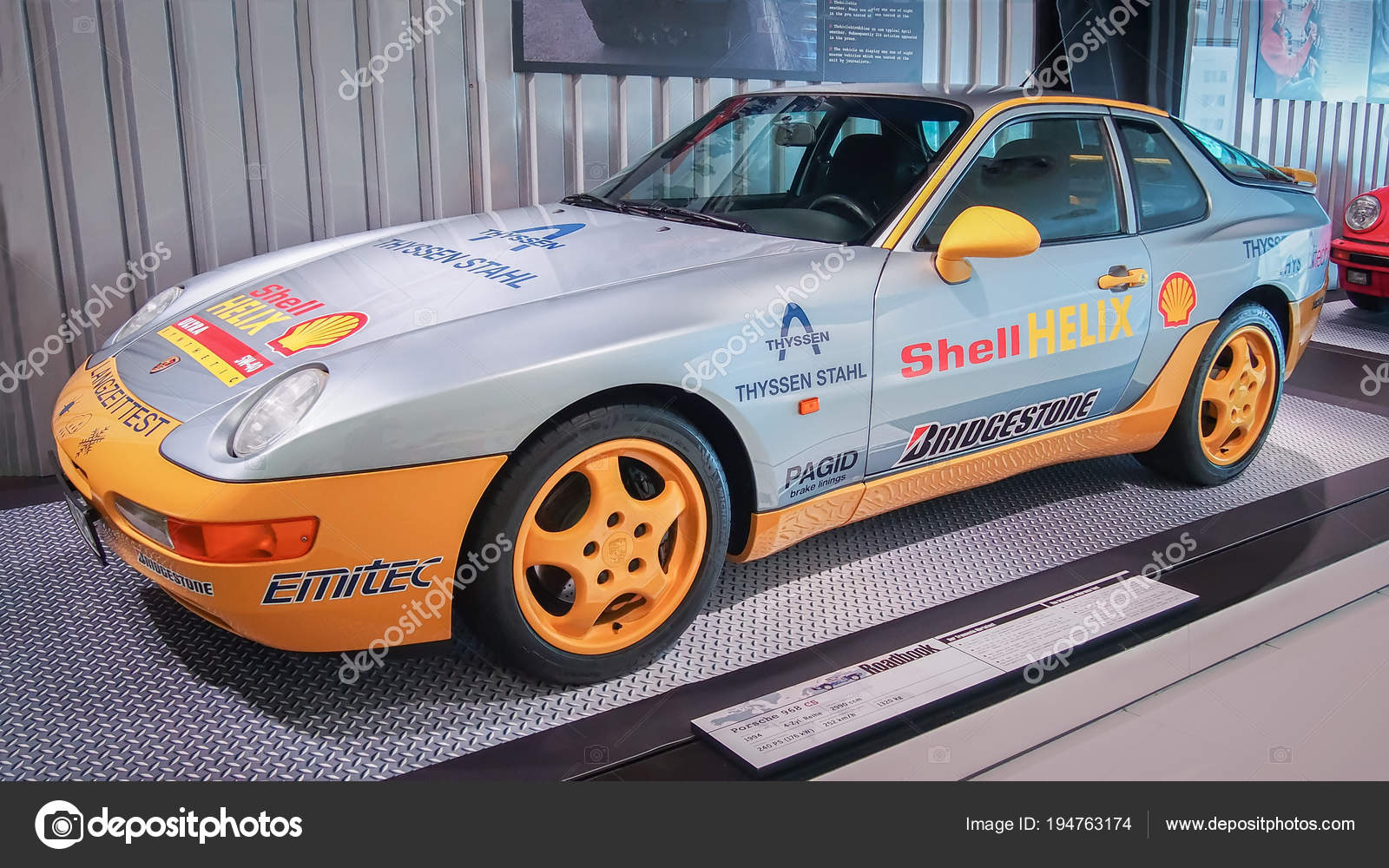 Stuttgart Germany April 17 1994 Porsche 968 Porsche Museum Stock Editorial Photo C 9377