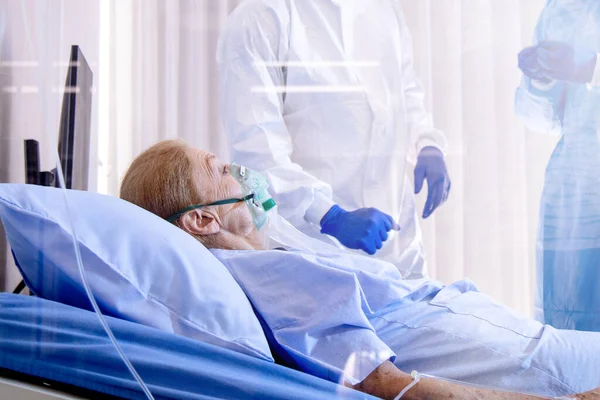 Hopeless Mood Face Infected Covid19 Patient Lying Bed Quarantine Room — Stock Photo, Image