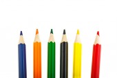 Tužky barev izolované na bílém pozadí