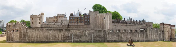 Panorama Tower of London, England — Zdjęcie stockowe