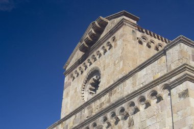 Tratalias 'ın Monserrato' su Santa Maria Katedrali