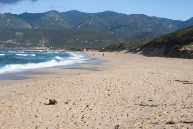 Porto Paglia plajı manzarası