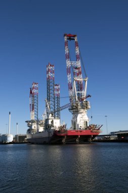 Offshore rüzgar çiftliği gemi