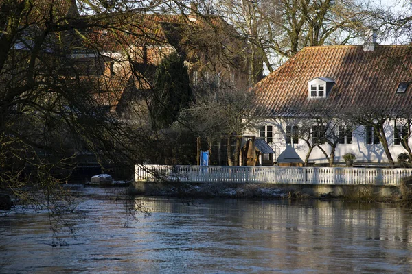 Río de aguas altas en Ribe — Foto de Stock