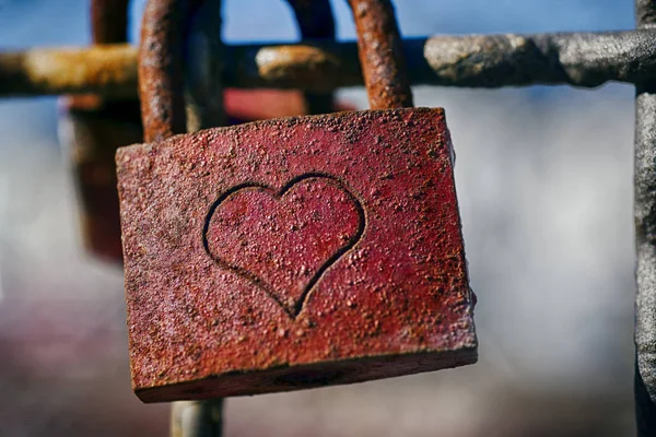 Closeup red hearted padlock. — Stock Photo, Image