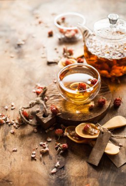 Yonca çiçek çay cam bardak 