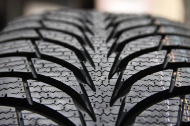 Araba için yeni lastik