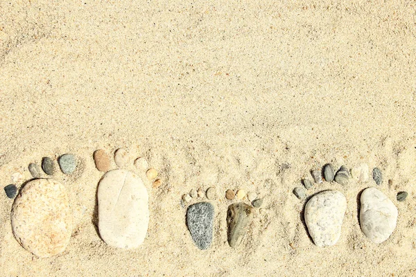 Mooie sporen van stenen door de zee Griekenland op de natuur backgroun — Stockfoto