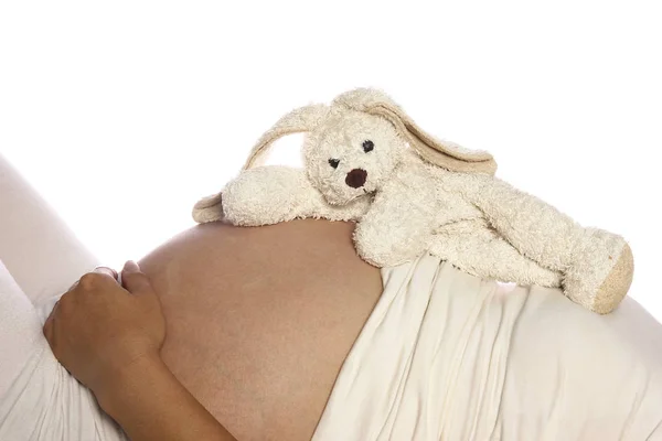 Schwangere auf weißem Hintergrund — Stockfoto