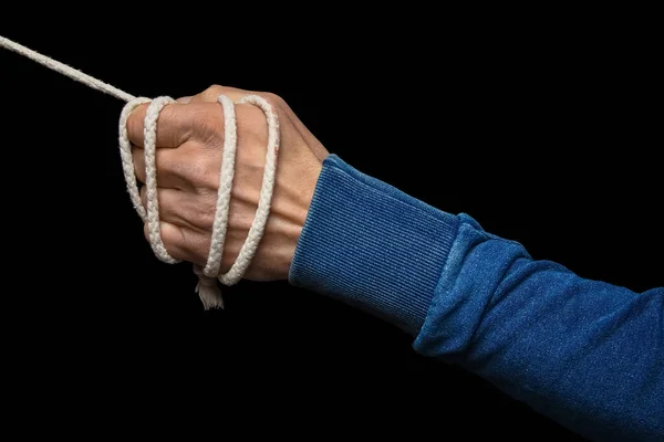 Руки Мотузкою Чорному Тлі — стокове фото