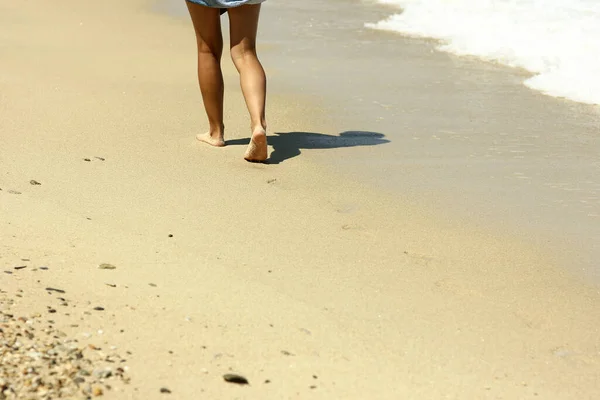 Pegadas Areia Praia Verão — Fotografia de Stock