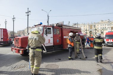 Saint-Petersburg itfaiye araçları