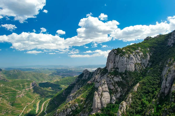 Pemandangan indah pegunungan Montserrat, terletak di dekat Barcel Stok Lukisan  