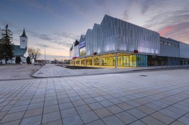 Martin, Slovakya 4 Şubat 2018: Yeni alışveriş merkezi Town Martin, Slovakya.