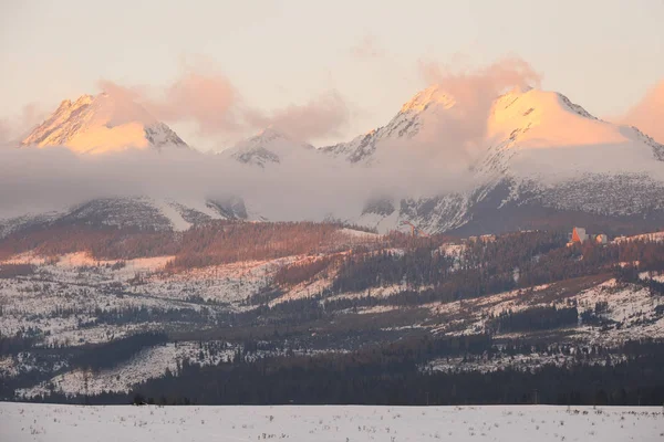 Pejzaż Zimowy Wysokich Tatrach Pasmo Górskie Północnej Słowacji — Zdjęcie stockowe