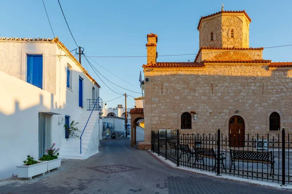 Aldeia Megalochori, Agistri . — Fotografia de Stock