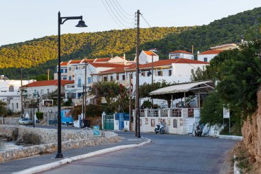 Megalochori köyü, Agistri.