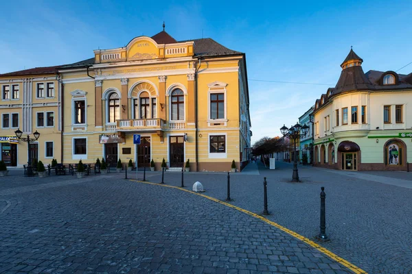 Rimavska Sobota Slowakei März 2019 Historische Stadthäuser Auf Dem Hauptplatz — Stockfoto