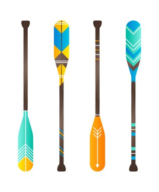 Gerçekçi kürek seti. İzole ahşap