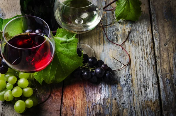 Vino Rosso Vino Bianco Tavola — Foto Stock