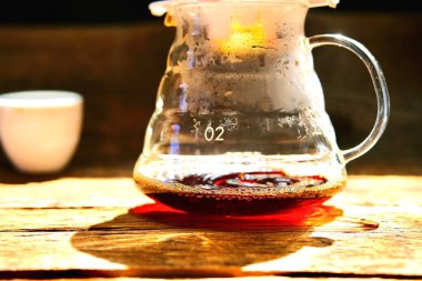 Lezzetli, lezzetli kahvenin alternatif hazırlığı 