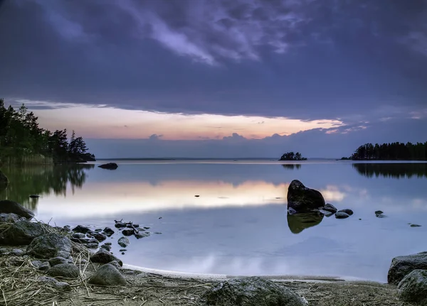 Coucher de soleil sur la plage — Photo