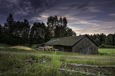 kereste fabrikası kullanılan eski ahır