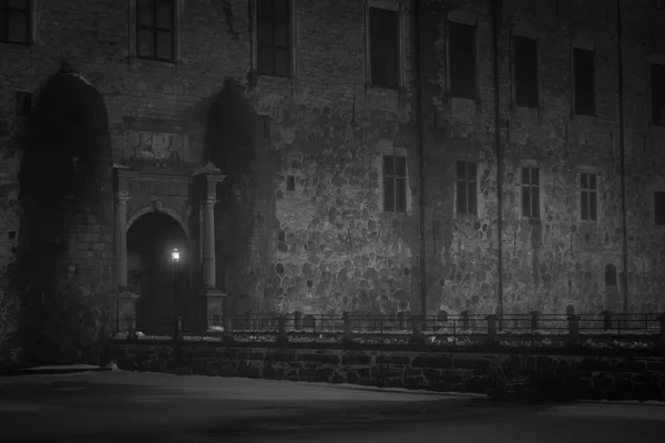 Eski bir kalenin karanlık fotoğraf