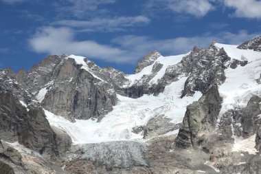 bir panorama İtalyan Alpleri'nde görüntüleyin