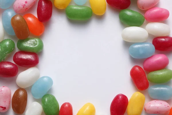 Gros Plan Sur Des Bonbons Colorés Assortis Avec Espace Copie — Photo