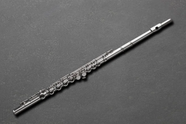 Descanso Flauta Transversal Profesional Una Pizarra Con Espacio Copia Para —  Fotos de Stock
