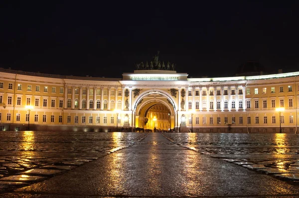 Plaza del Palacio San Petersburgo Rusia — Foto de Stock